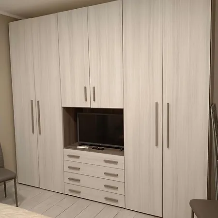 Apartment Grey Olmo Como